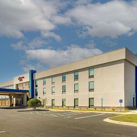 Hampton Inn Moultrie Exterior photo