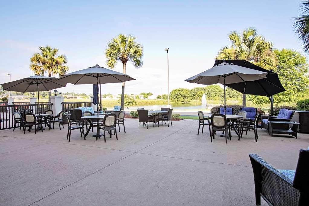 Hampton Inn Moultrie Exterior photo
