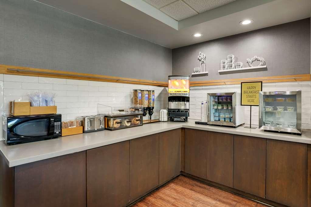 Hampton Inn Moultrie Restaurant photo