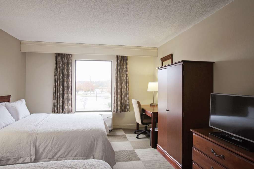 Hampton Inn Moultrie Room photo